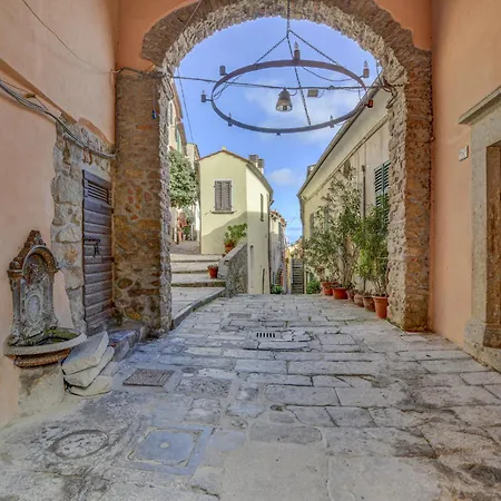 Sant'agabito By Interhome * 마르차나